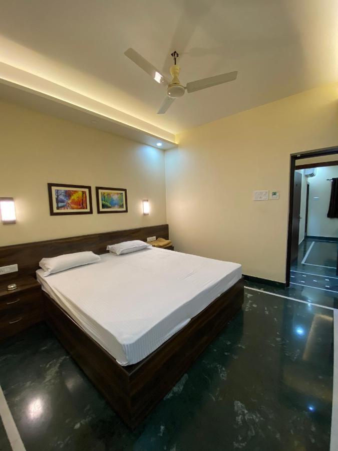 Shivam Hotel Kolkata